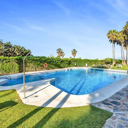 Modern Beach Apartment Romana Playa 723 In Marbella, Elviria Kültér fotó