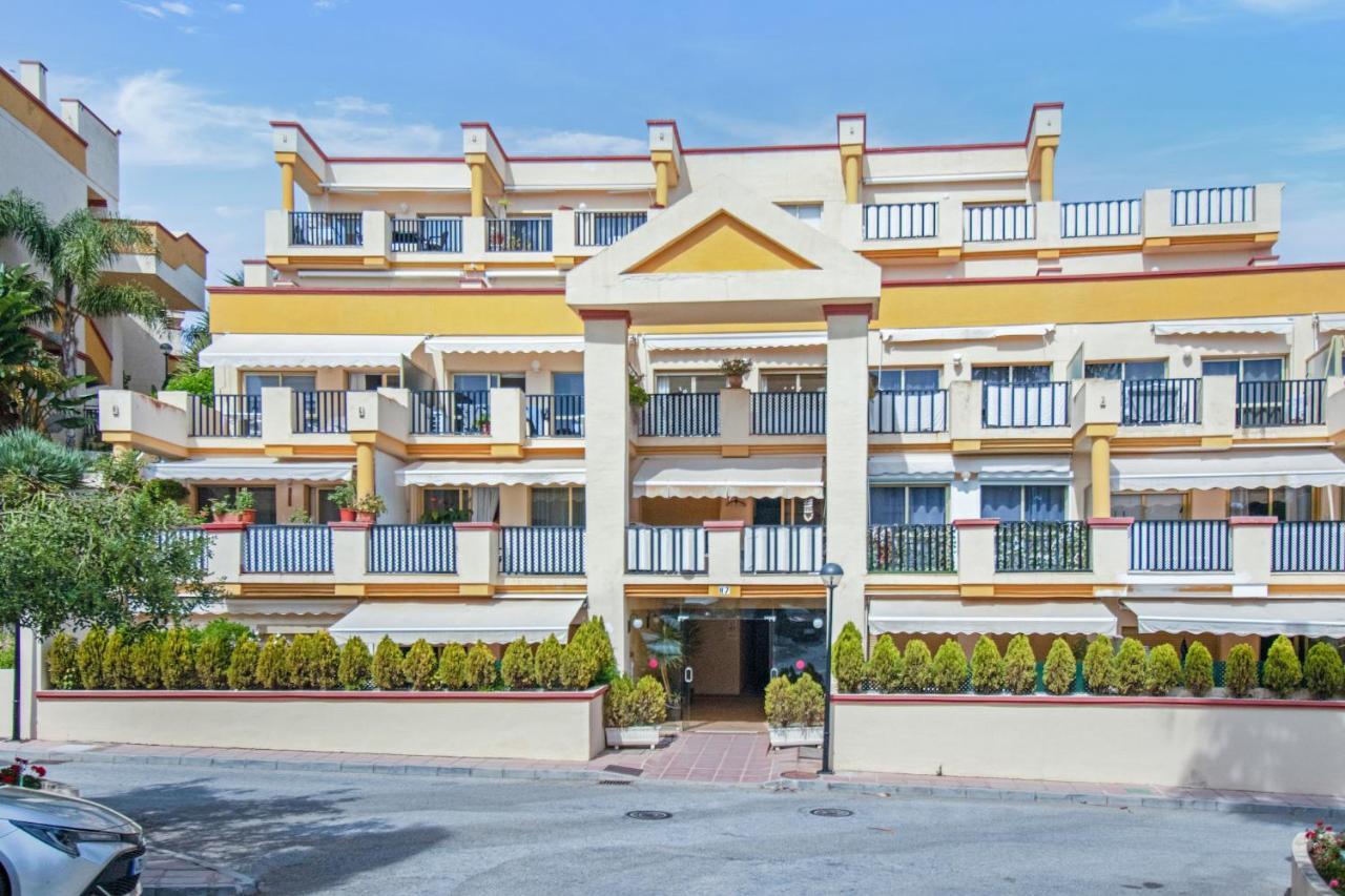 Modern Beach Apartment Romana Playa 723 In Marbella, Elviria Kültér fotó