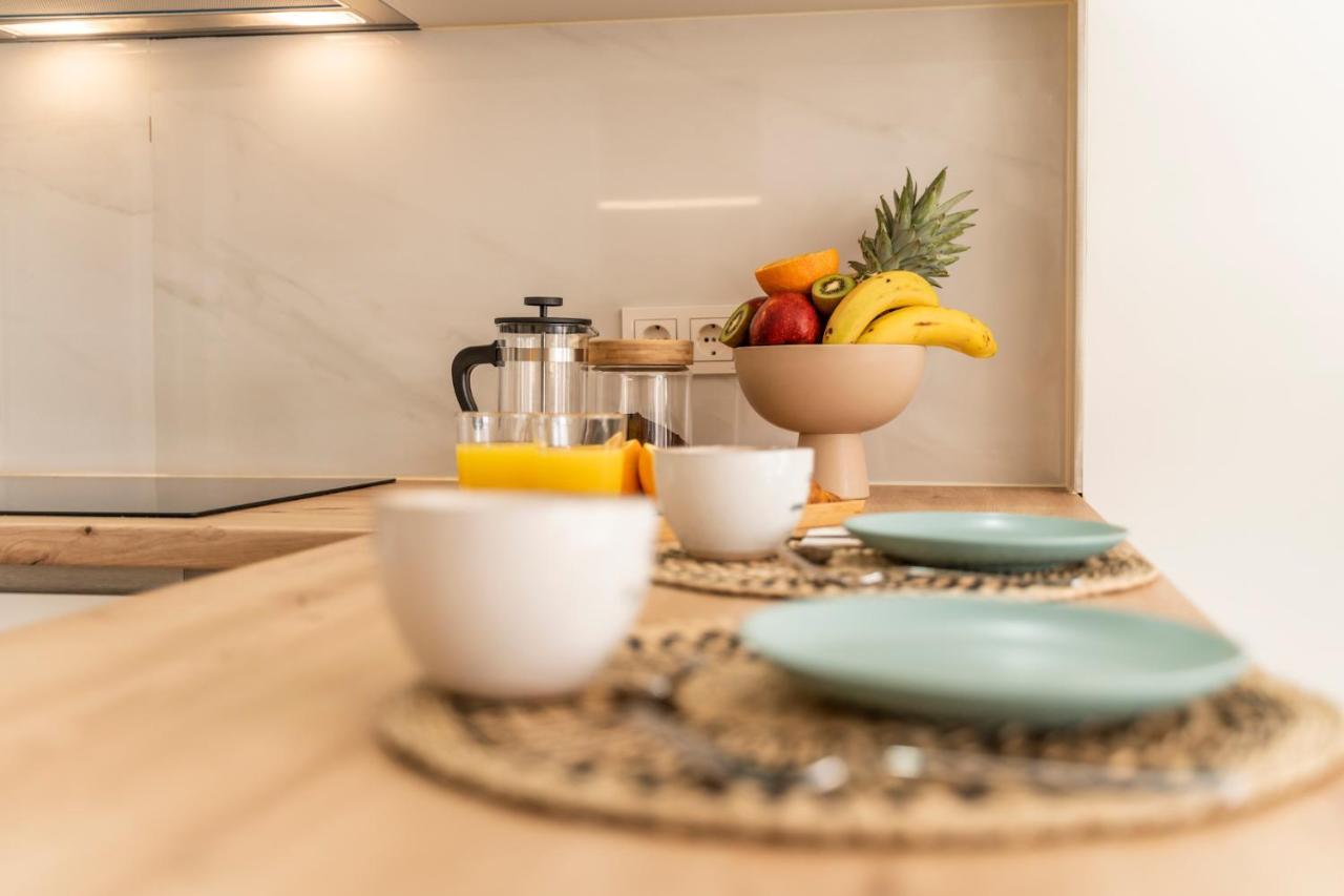 Modern Beach Apartment Romana Playa 723 In Marbella, Elviria Kültér fotó
