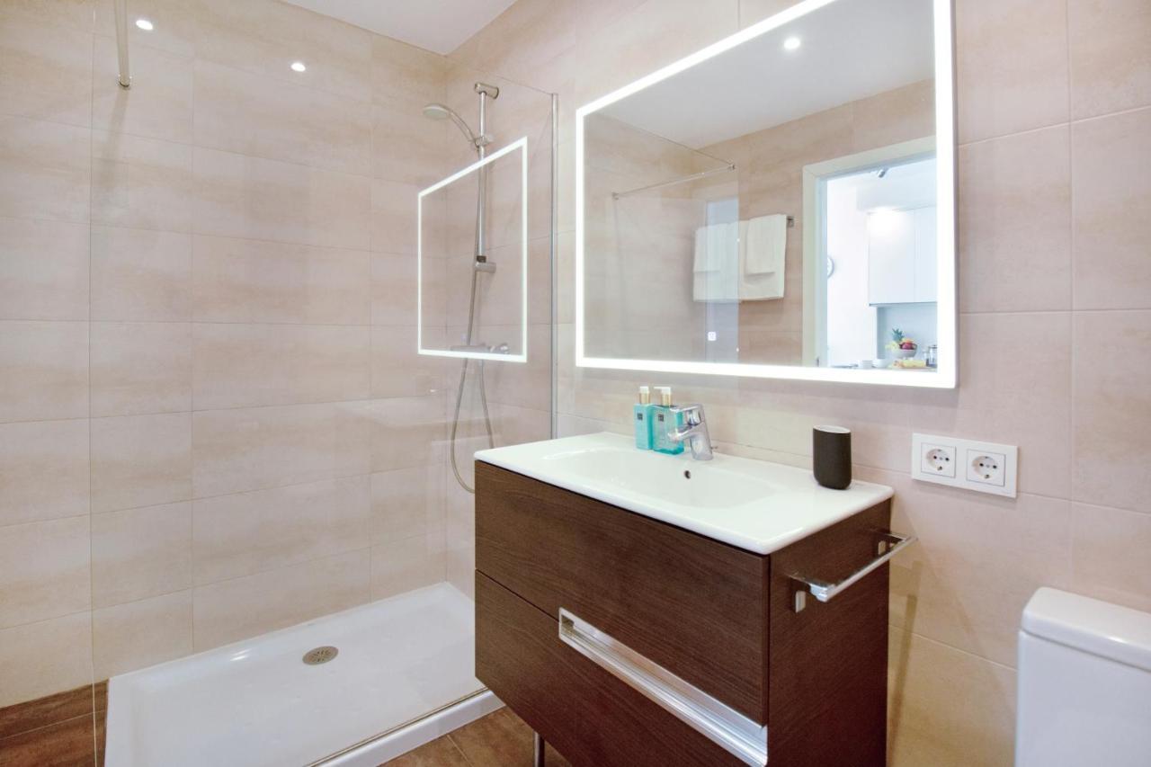 Modern Beach Apartment Romana Playa 723 In Marbella, Elviria Kültér fotó