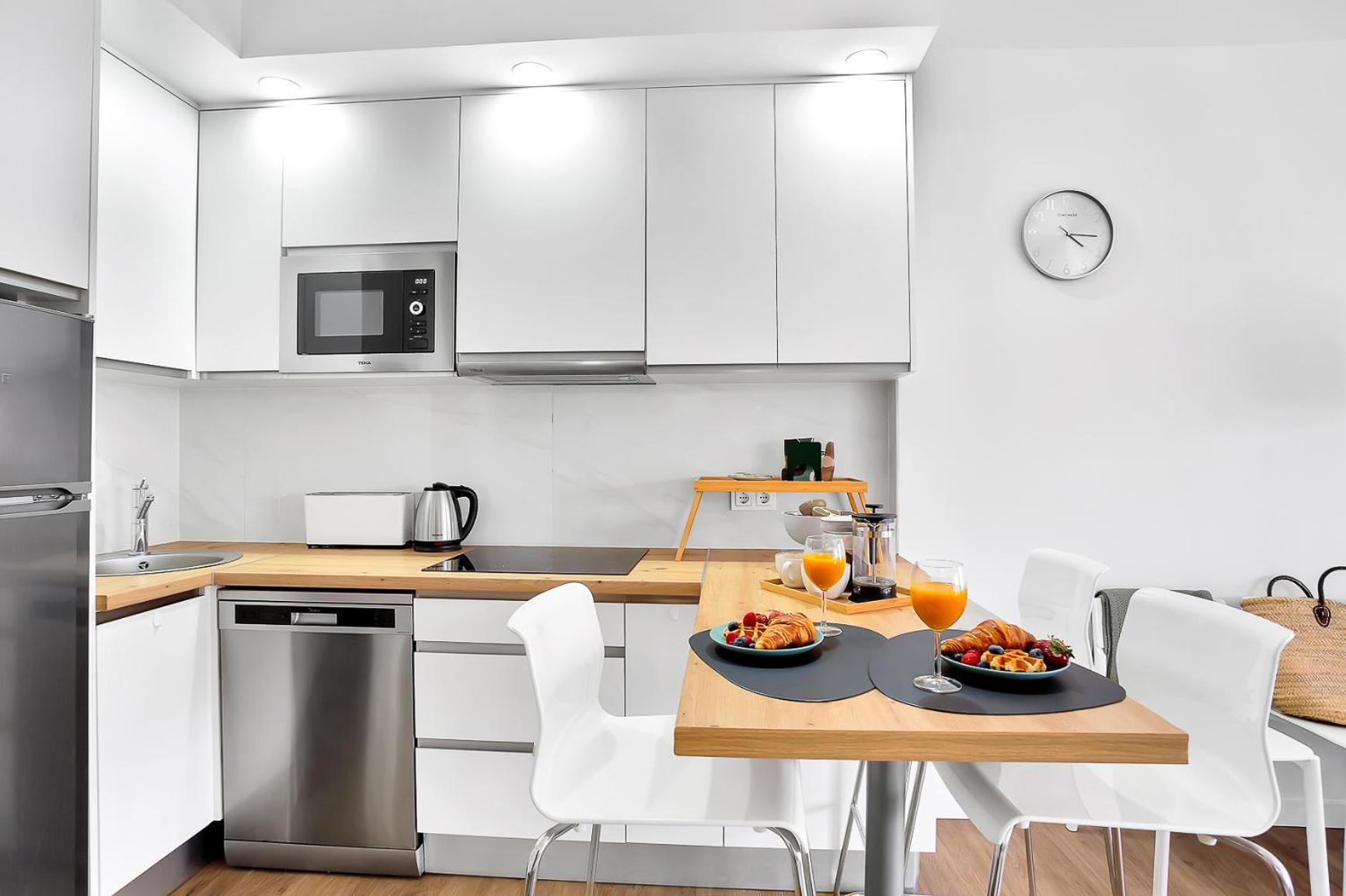 Modern Beach Apartment Romana Playa 723 In Marbella, Elviria Kültér fotó